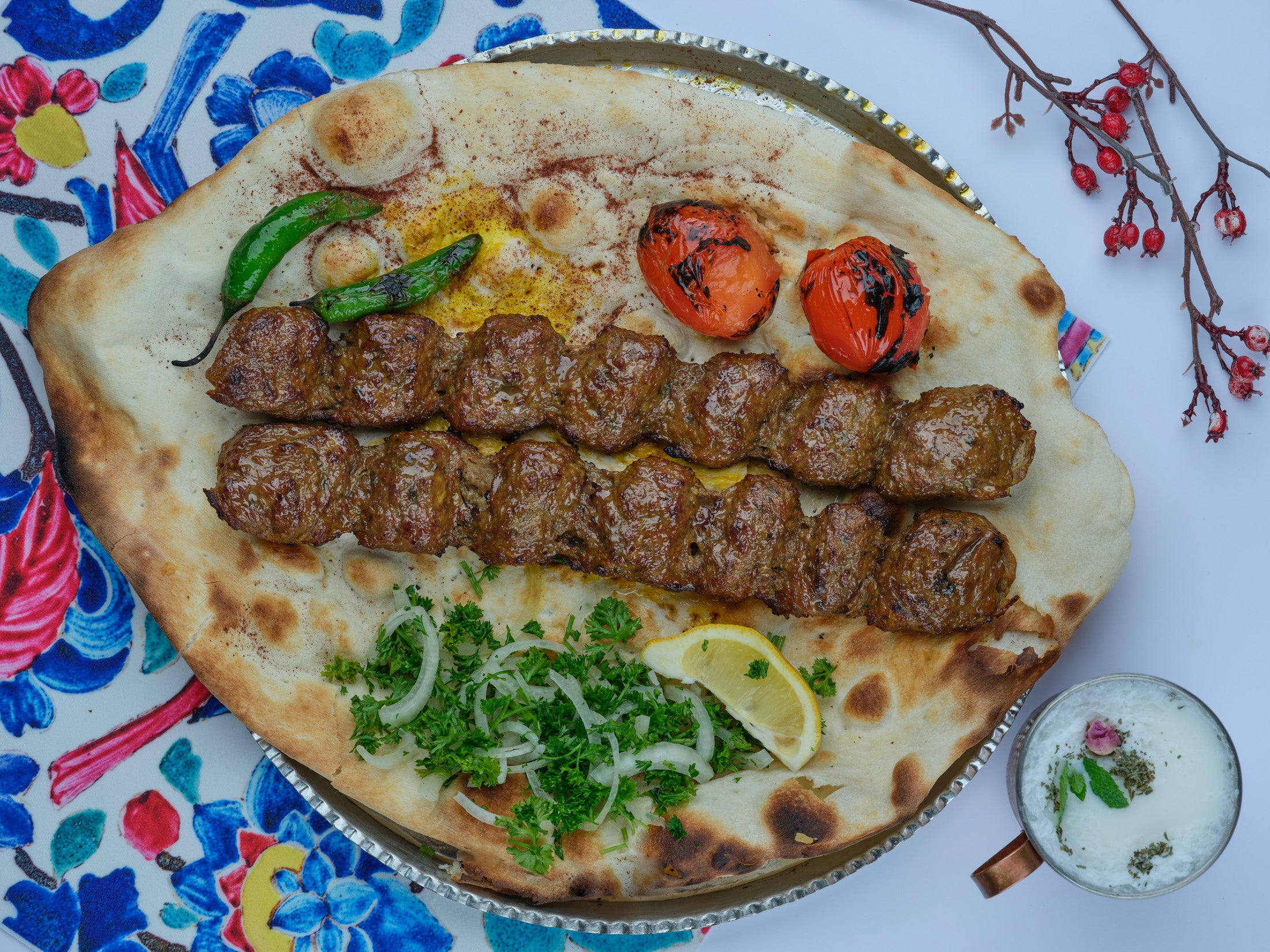 LOGHMEH & HOT BREAD | نان داغ كباب داغ | SHISHLIK GRILL HOUSE